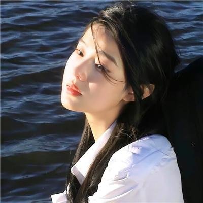 马路对面的房子